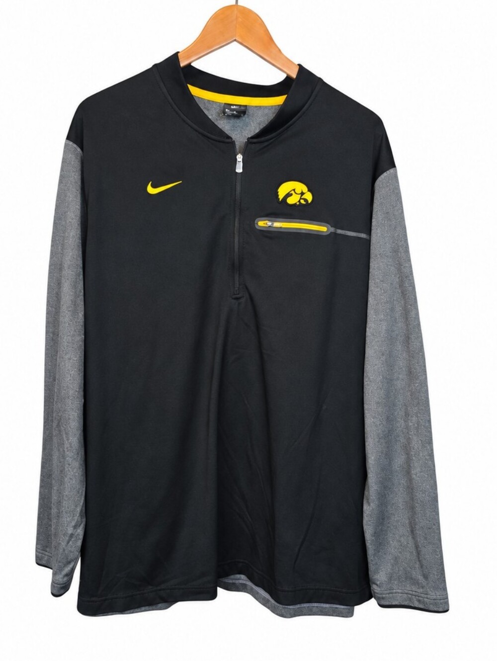 Nike Iowa Hawkeyes Dri-FIT Quarter Zip Pullover Men’s XXL Black Gray